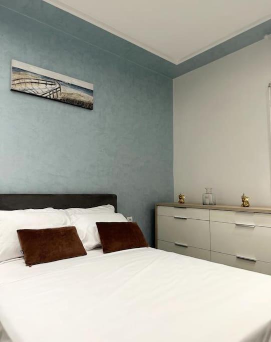 Luxurious 3 Beds Agdal Lägenhet Rabat Exteriör bild